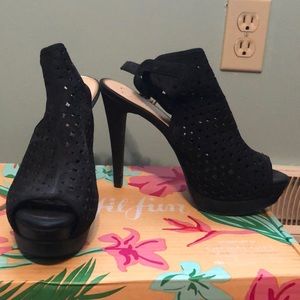 8.5, 5” heel by Jessica Simpson